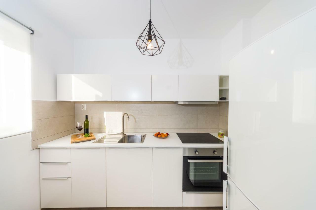 Sestrice Apartment Драге Екстериор снимка