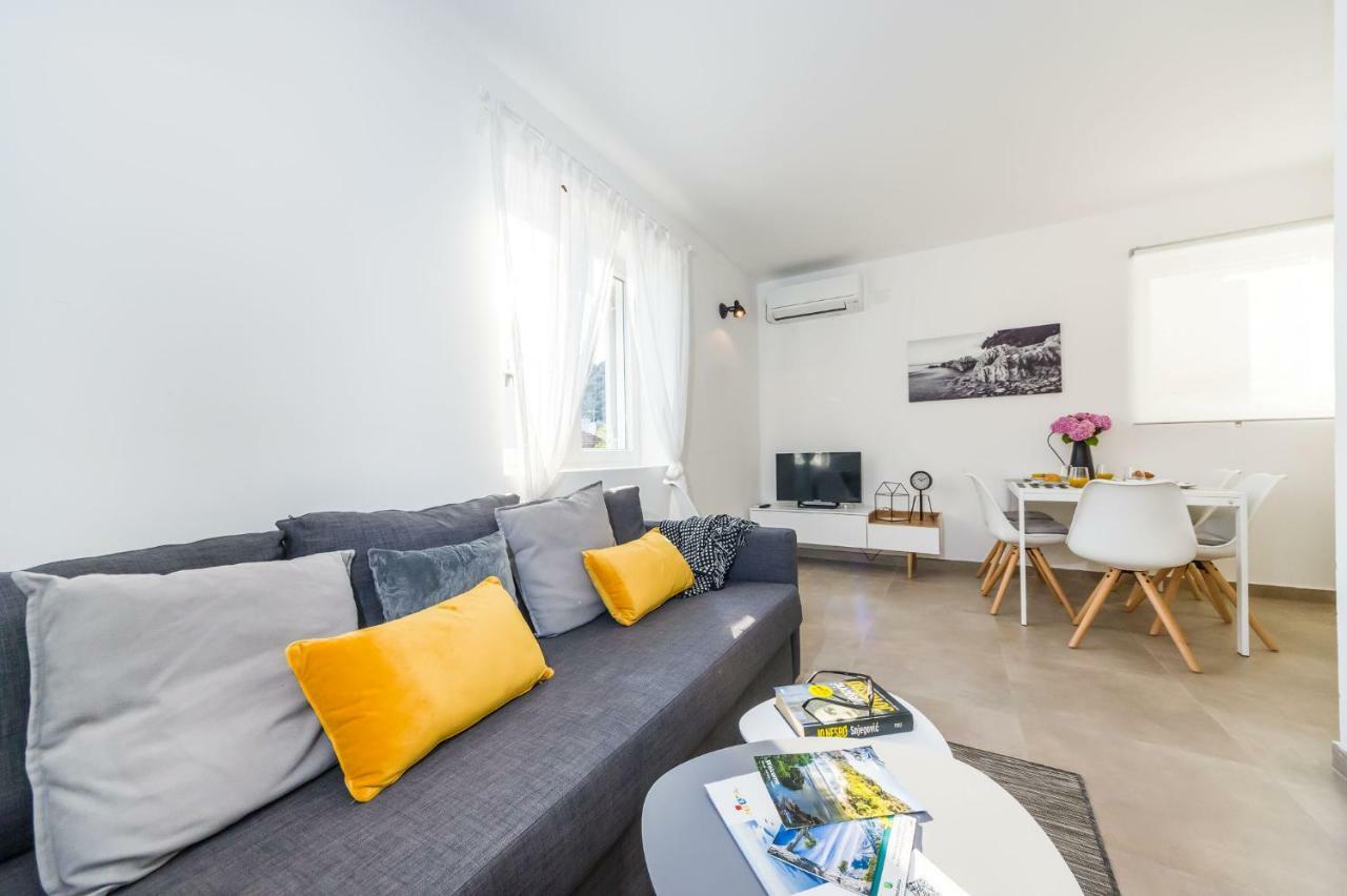 Sestrice Apartment Драге Екстериор снимка